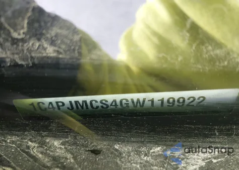 2016 Jeep Cherokee Latitude z USA, uszkodzony, nr VIN 1C4PJMCS4GW119922